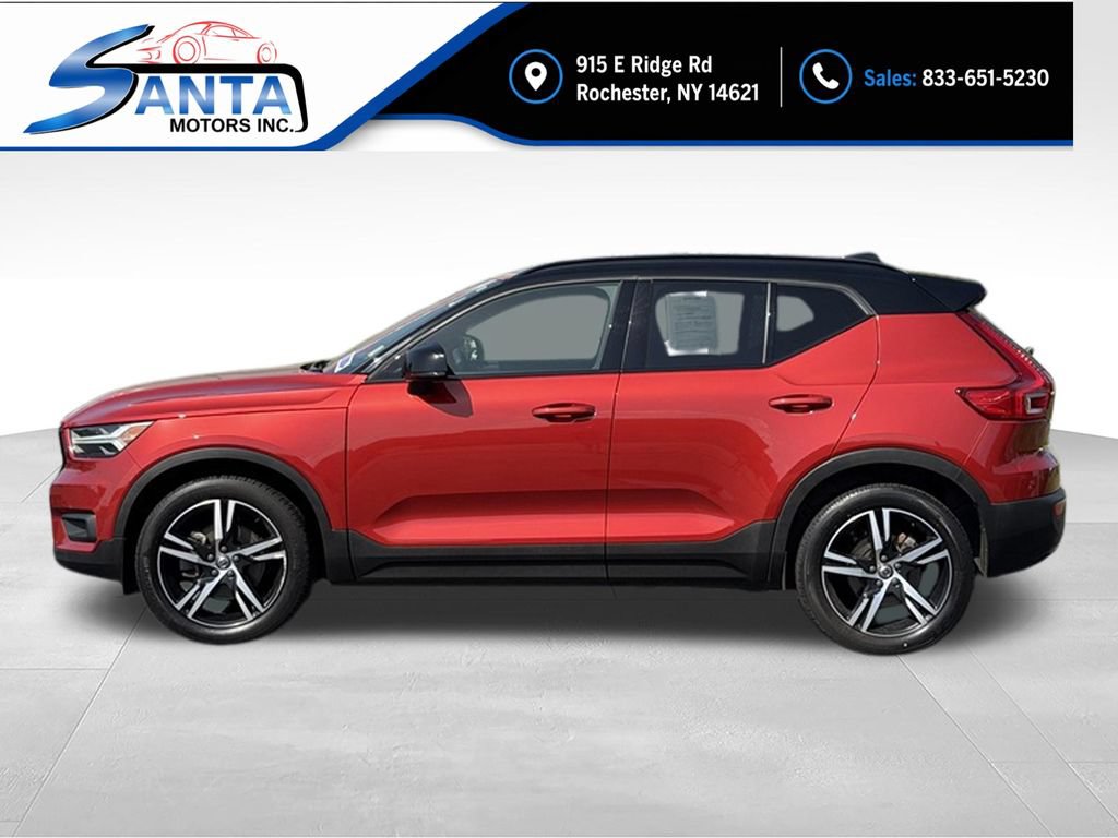 Used 2022 Volvo XC40 T5 R-Design AWD/4WD image 4