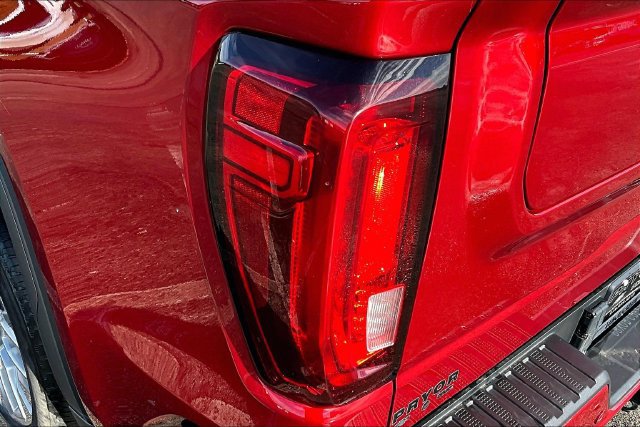 Used 2021 GMC Sierra 1500 Denali w/ Denali Ultimate Package AWD/4WD image 24