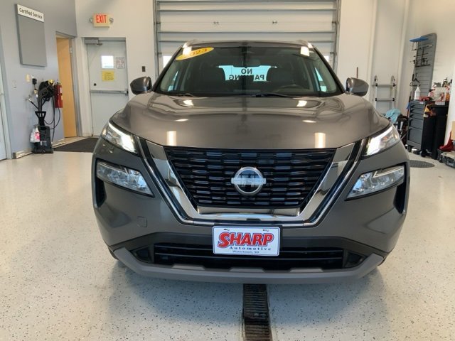 Used 2023 Nissan Rogue SV w/ SV Premium B Package image 4