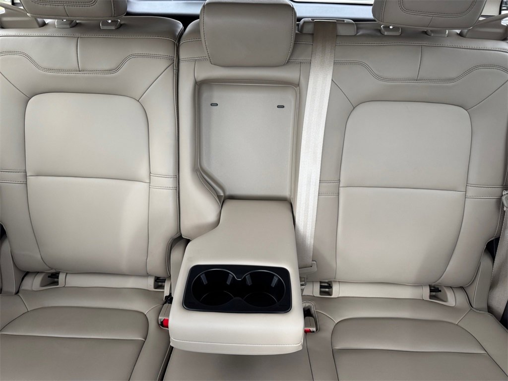 Used 2021 Lincoln Corsair Standard image 19