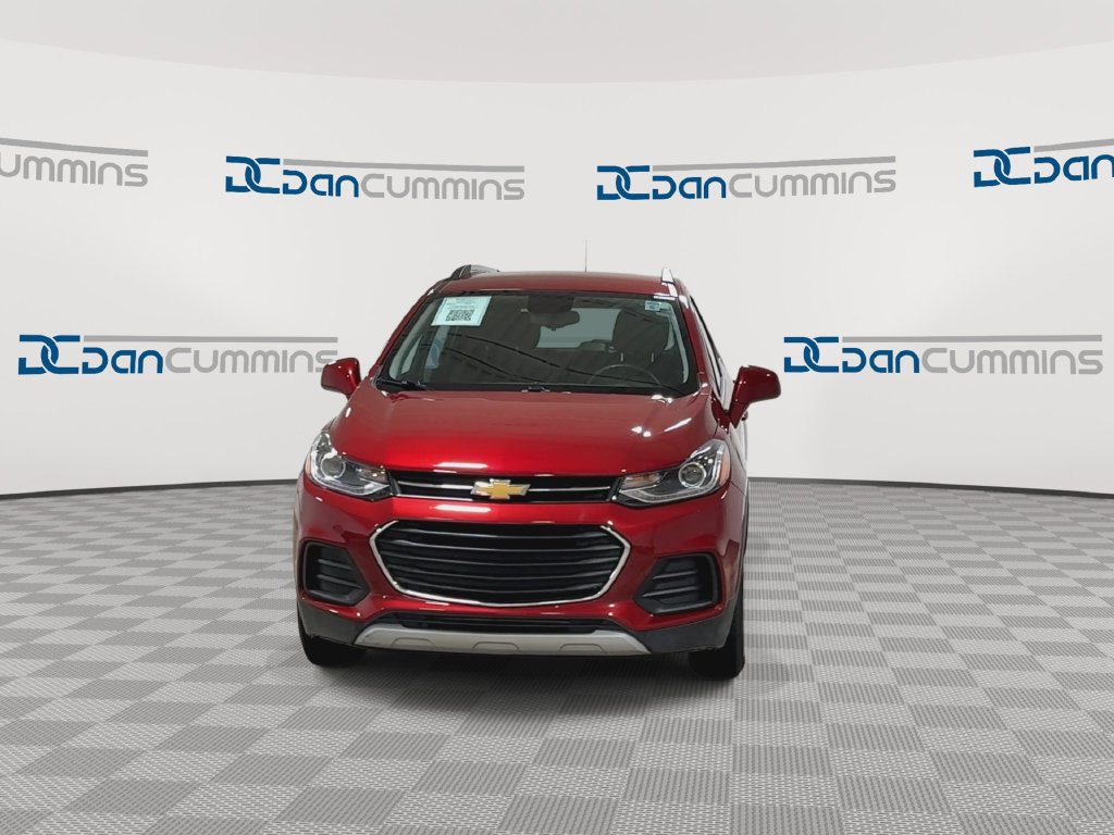Used 2020 Chevrolet Trax LT FWD image 3