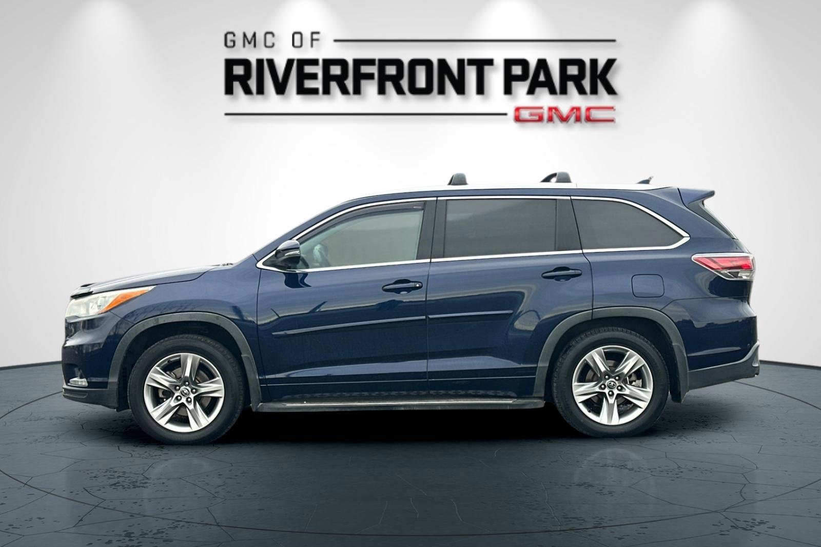 Used 2016 Toyota Highlander Limited image 6