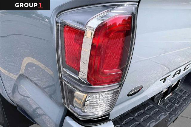 Certified 2020 Toyota Tacoma TRD Sport w/ Technology Package AWD/4WD image 28