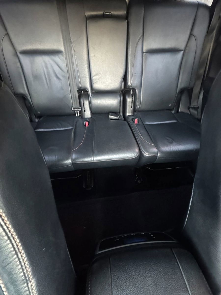 Used 2014 Toyota Highlander XLE image 12