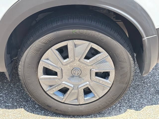 Certified 2025 Nissan Kicks S FWD image 15