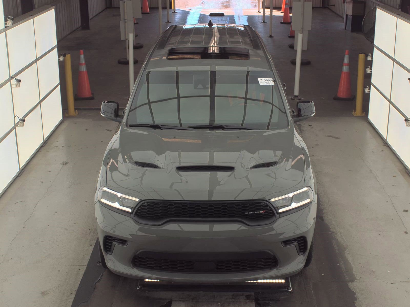 Used 2024 Dodge Durango GT image 3