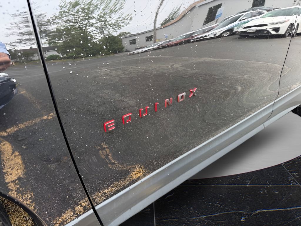 Used 2020 Chevrolet Equinox LT FWD image 13
