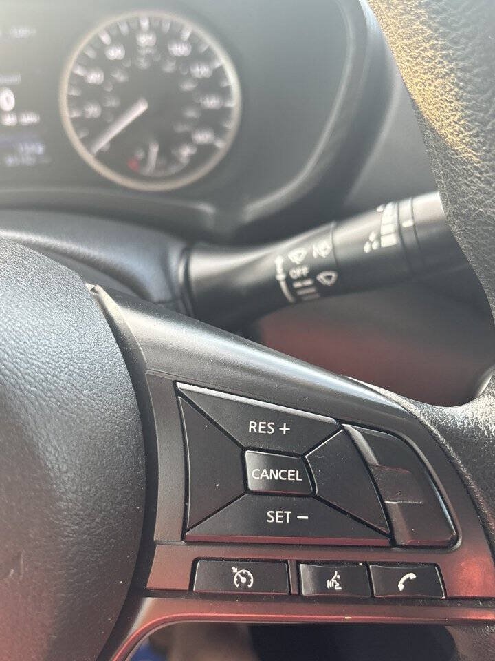Used 2024 Nissan Sentra S FWD image 11