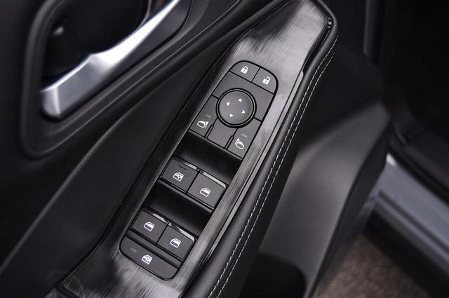 New 2026 Nissan Rogue SV image 9