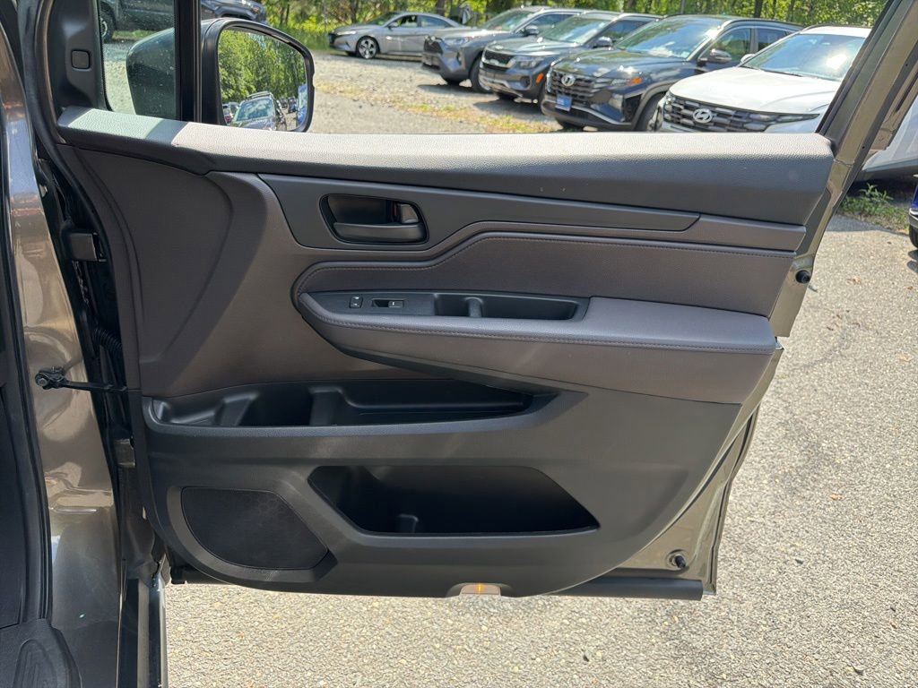 Used 2019 Honda Odyssey EX image 9