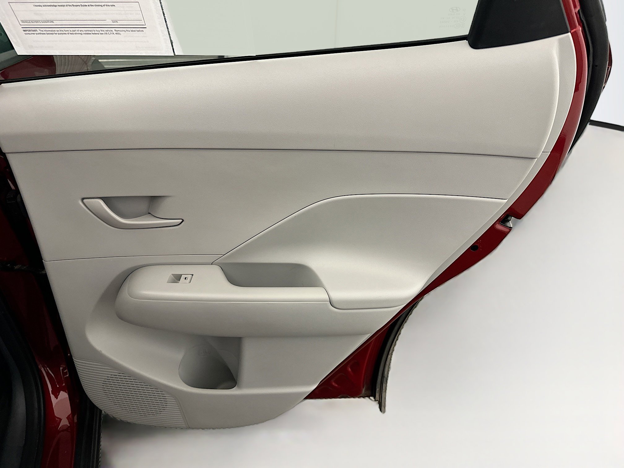 Used 2025 Hyundai Kona SEL image 30