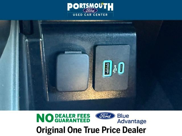 Used 2022 Ford Explorer XLT w/ Equipment Group 202A image 18