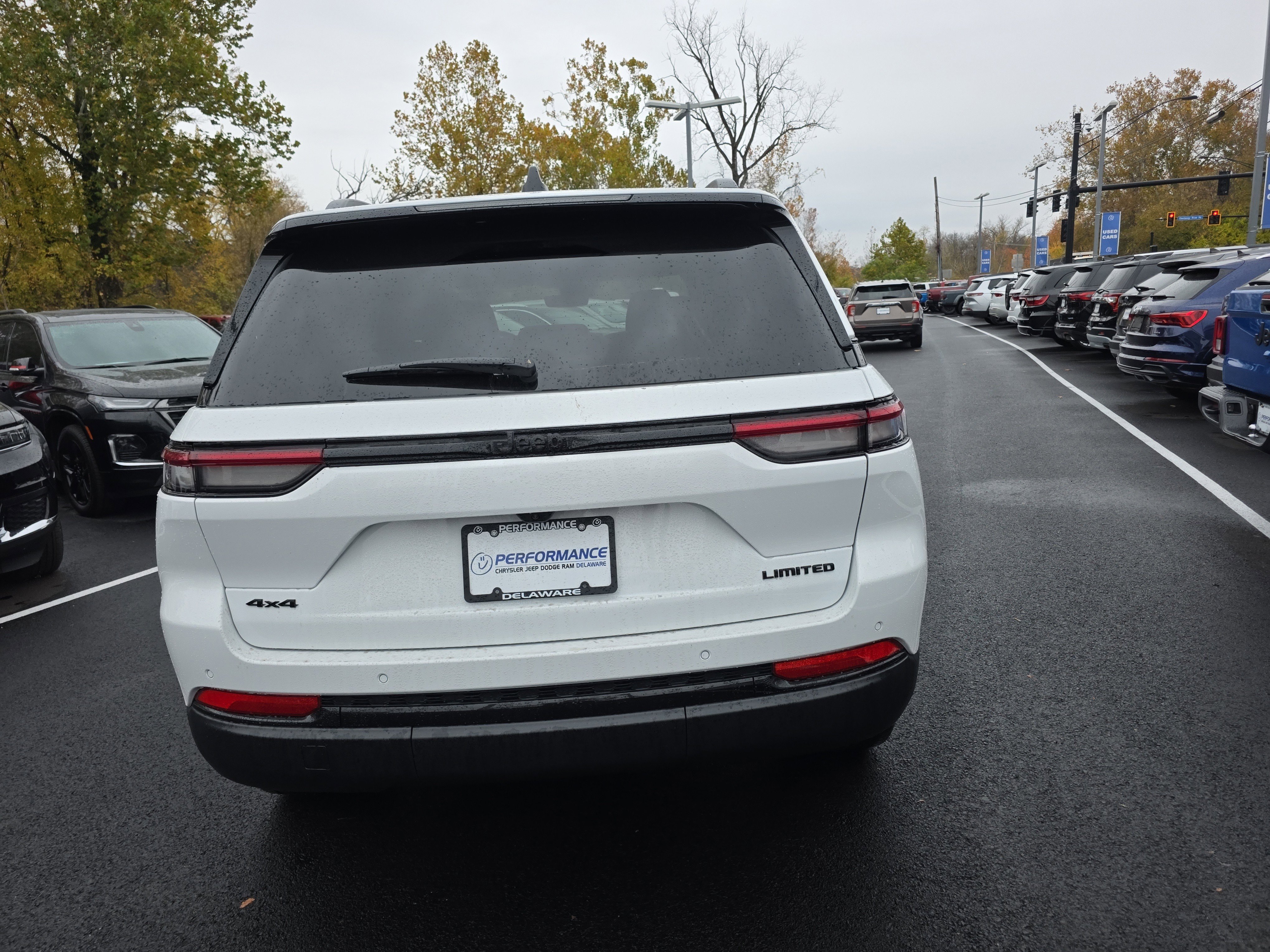 New 2025 Jeep Grand Cherokee Limited w/ Black Appearance Package image 21