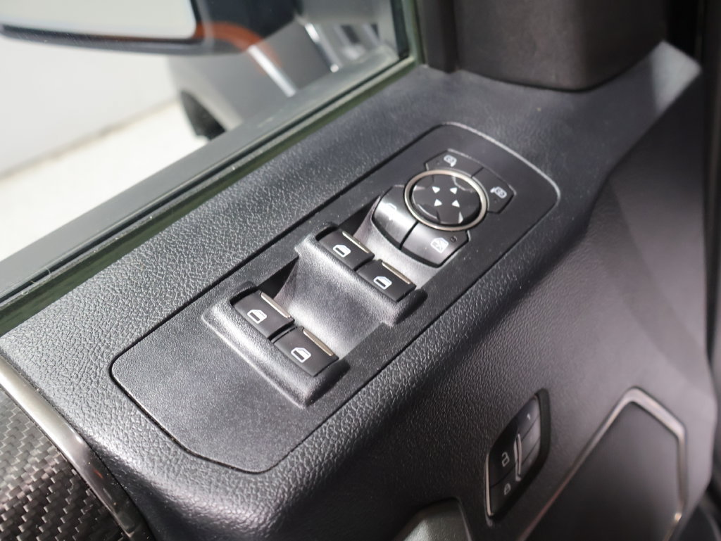 Used 2018 Ford F150 Raptor w/ Equipment Group 802A Luxury AWD/4WD image 14