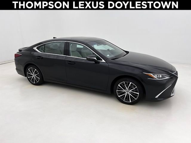 Certified 2025 Lexus ES 350 w/ Premium Package