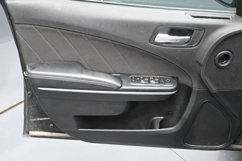 Used 2022 Dodge Charger R/T RWD image 10