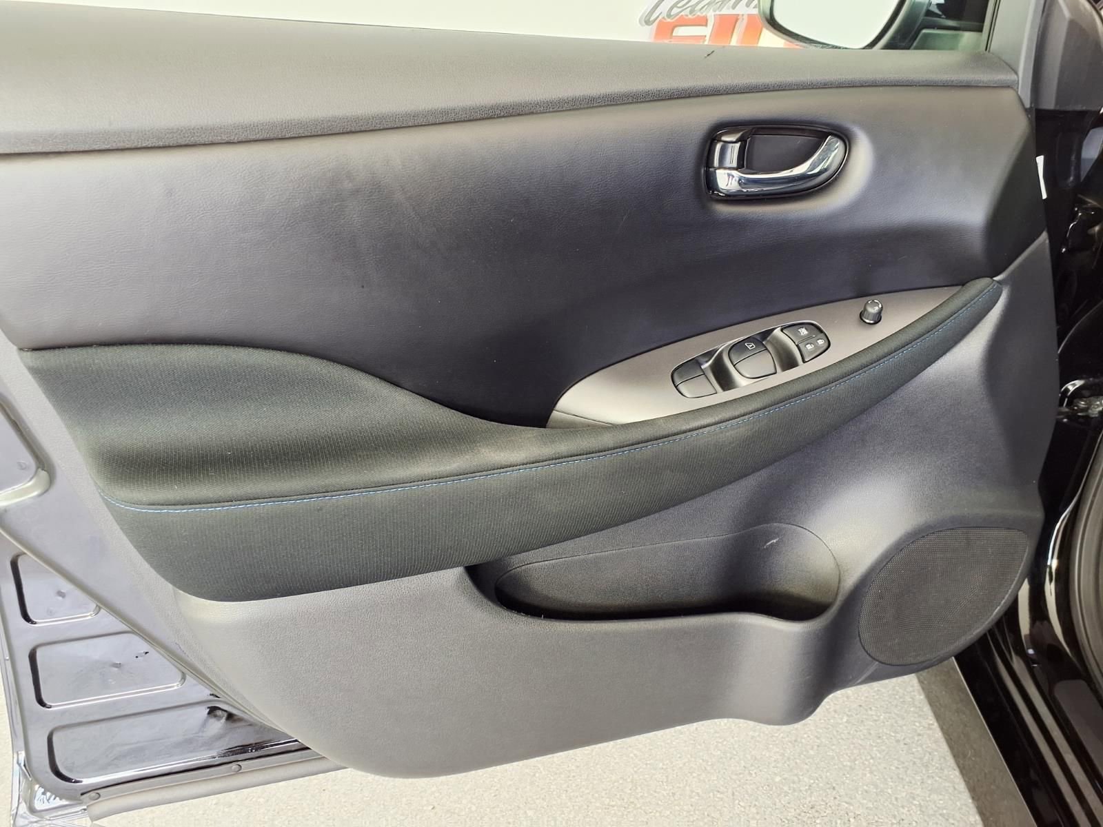 Used 2022 Nissan Leaf S Plus image 14