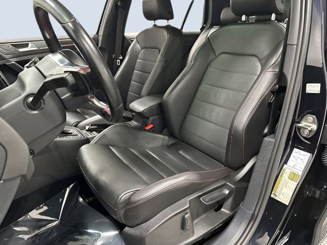 Used 2020 Volkswagen GTI SE FWD image 28