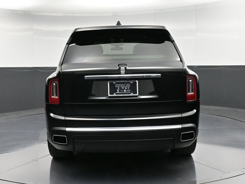 Used 2022 Rolls-Royce Cullinan image 7