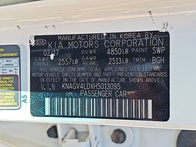 Used 2017 Kia Optima EX w/ Technology Package image 33