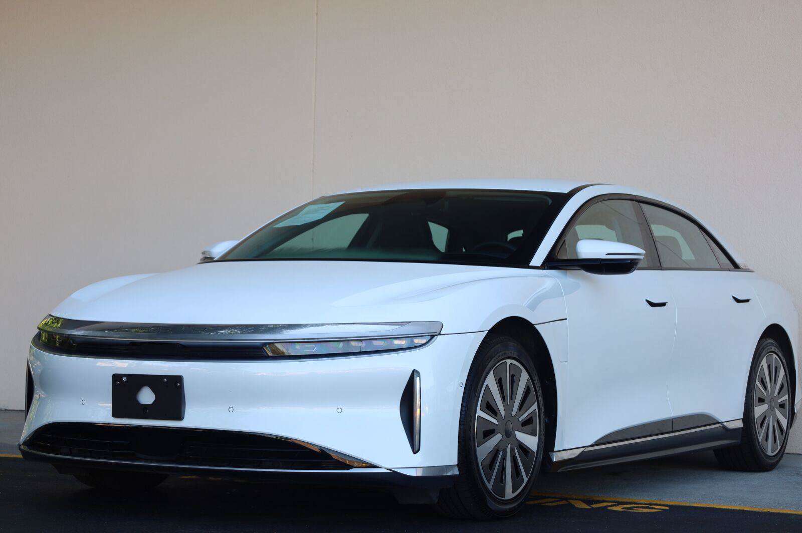 Used 2025 Lucid Air Touring AWD/4WD image 4