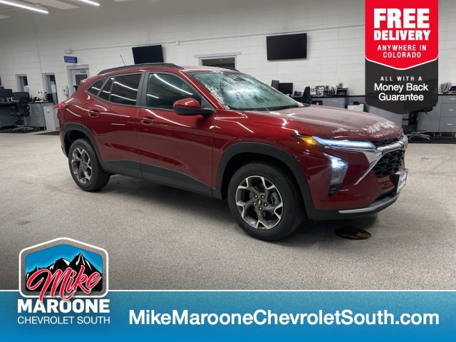 New 2025 Chevrolet Trax LT w/ Driver Confidence Package image 1