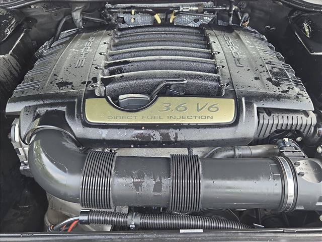 Used 2013 Porsche Cayenne AWD/4WD image 22
