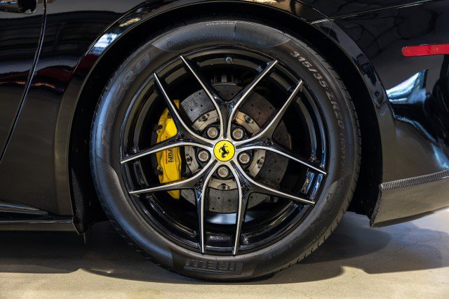 Used 2015 Ferrari F12 Berlinetta RWD image 24