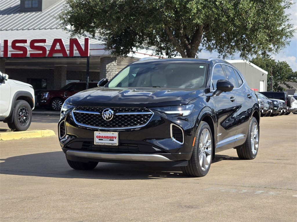 Used 2023 Buick Envision Avenir image 2