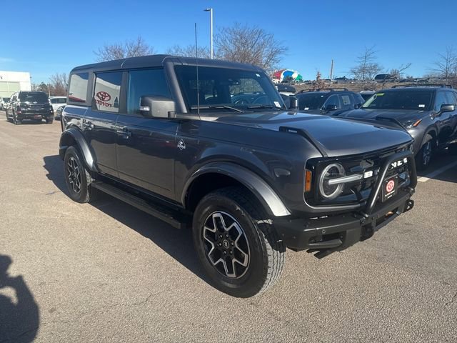 Used 2022 Ford Bronco Outer Banks image 11