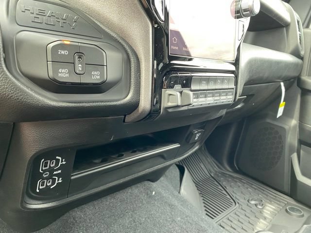 New 2026 RAM 3500 Tradesman AWD/4WD image 21