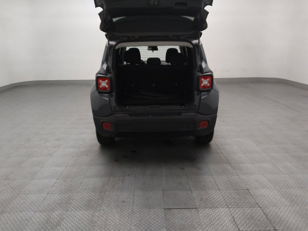 Used 2022 Jeep Renegade Latitude AWD/4WD image 29