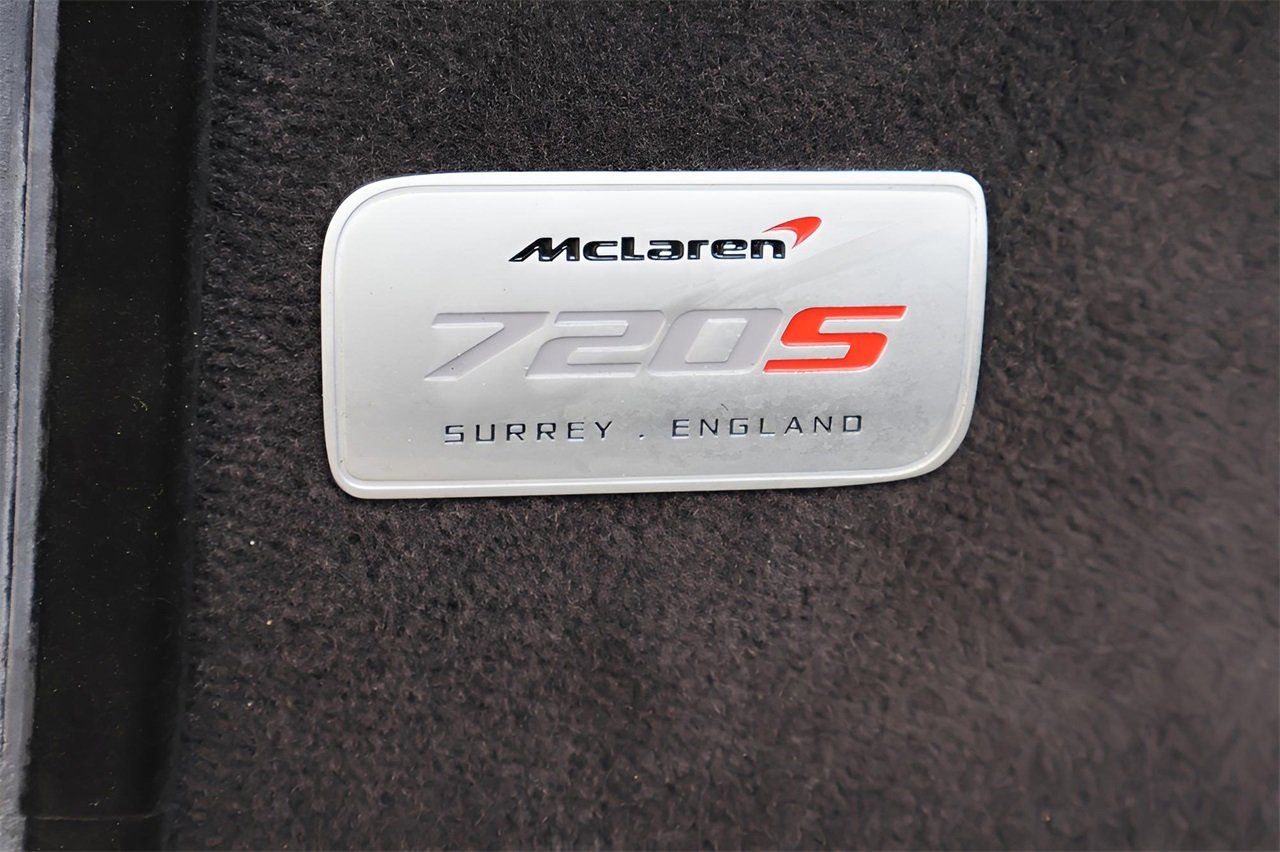 Used 2018 McLaren 720S Performance image 14