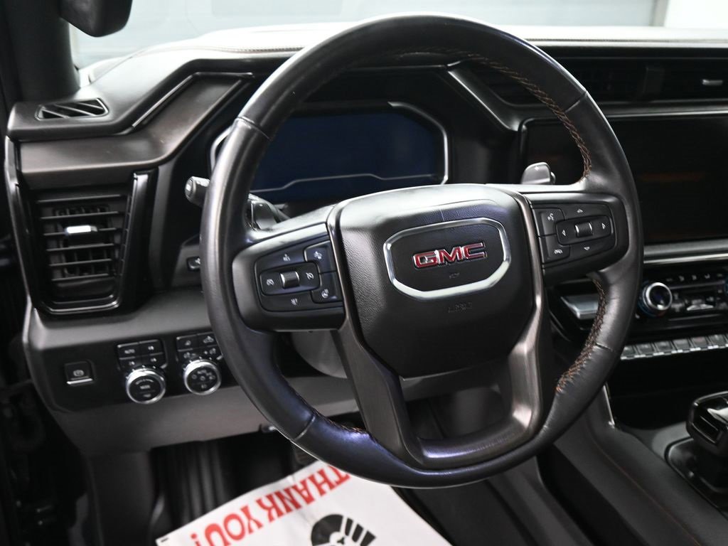 Used 2022 GMC Sierra 1500 AT4 w/ AT4 Premium Package image 2