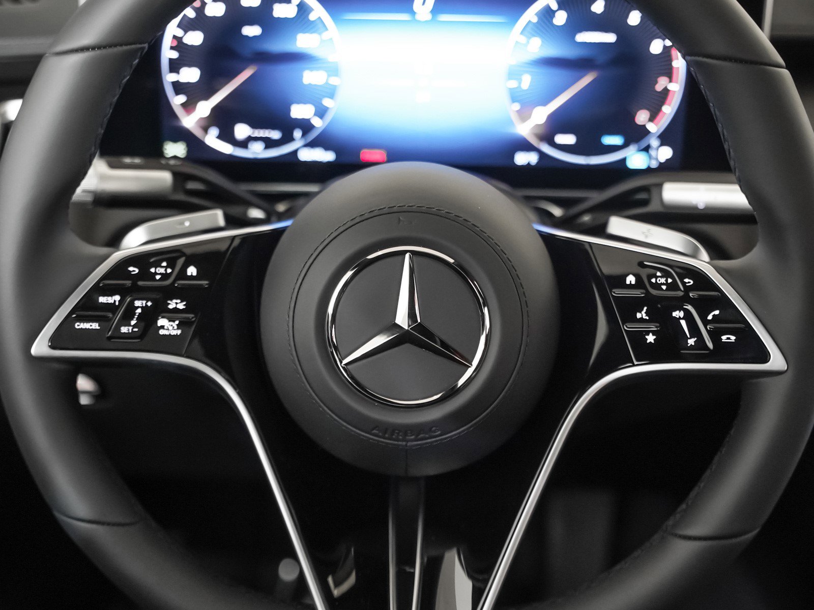 New 2025 Mercedes-Benz S 580 4MATIC Sedan image 15