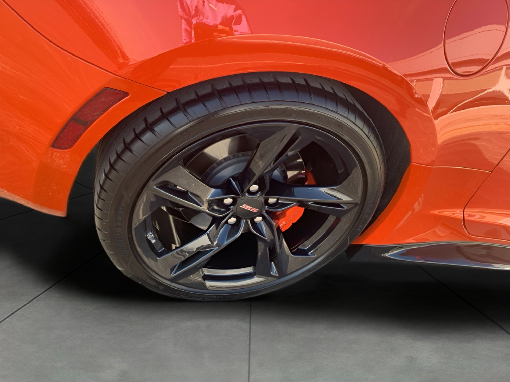 Used 2021 Chevrolet Camaro SS image 26