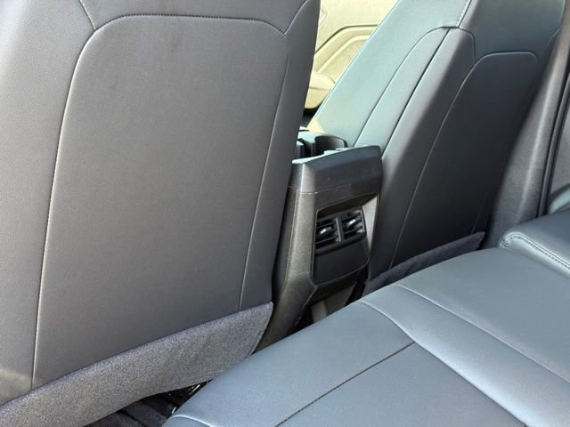 Used 2025 Chevrolet Colorado Trail Boss AWD/4WD image 29