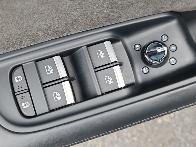 Used 2021 Audi Q8 Prestige image 24