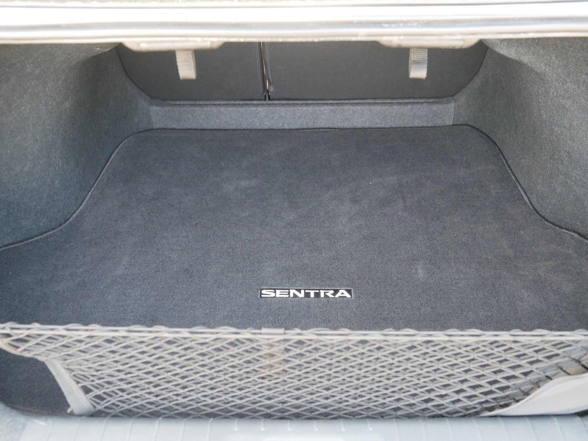 Certified 2025 Nissan Sentra SV w/ SV Premium Package FWD image 18