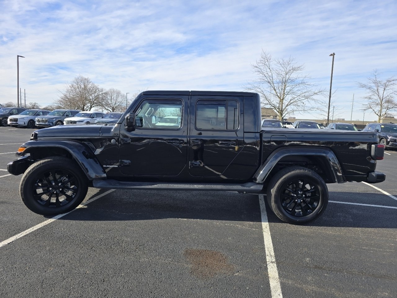Used 2021 Jeep Gladiator Overland image 16