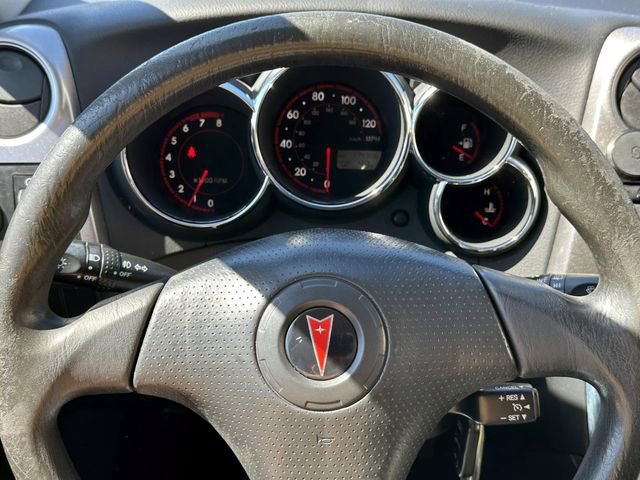 Used 2007 Pontiac Vibe w/ Preferred Package FWD image 17