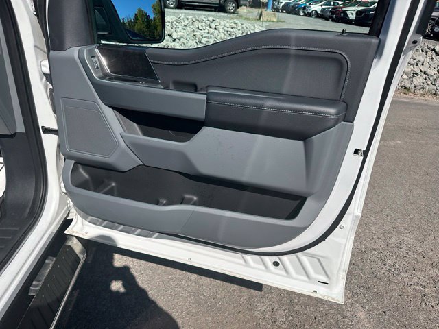 Used 2022 Ford F150 XLT w/ Equipment Group 302A High AWD/4WD image 18