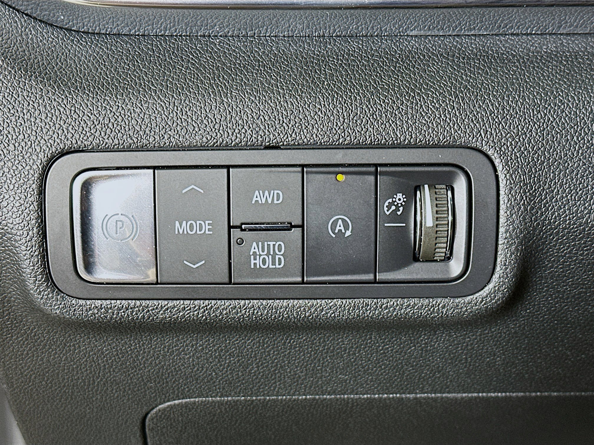 Used 2025 GMC Terrain Elevation image 17