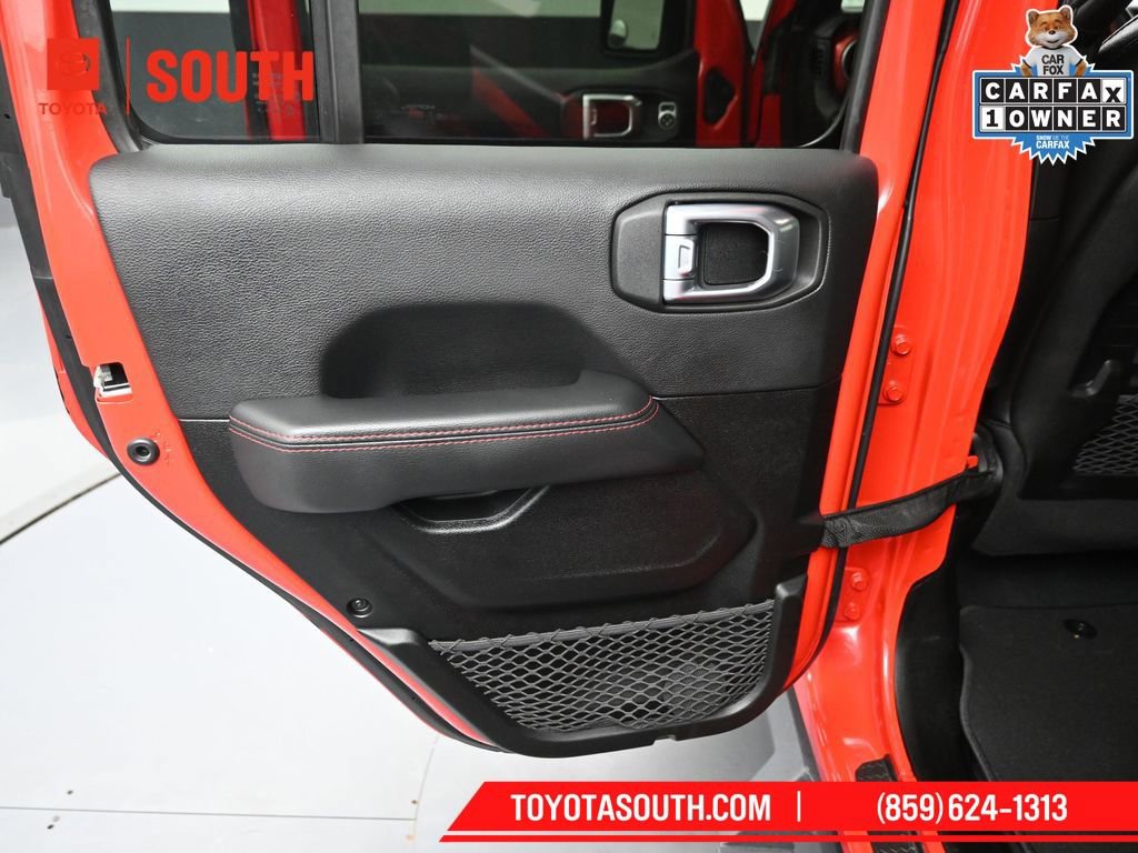 Used 2022 Jeep Wrangler Unlimited Rubicon w/ Xtreme Recon 35" Tire Package image 29