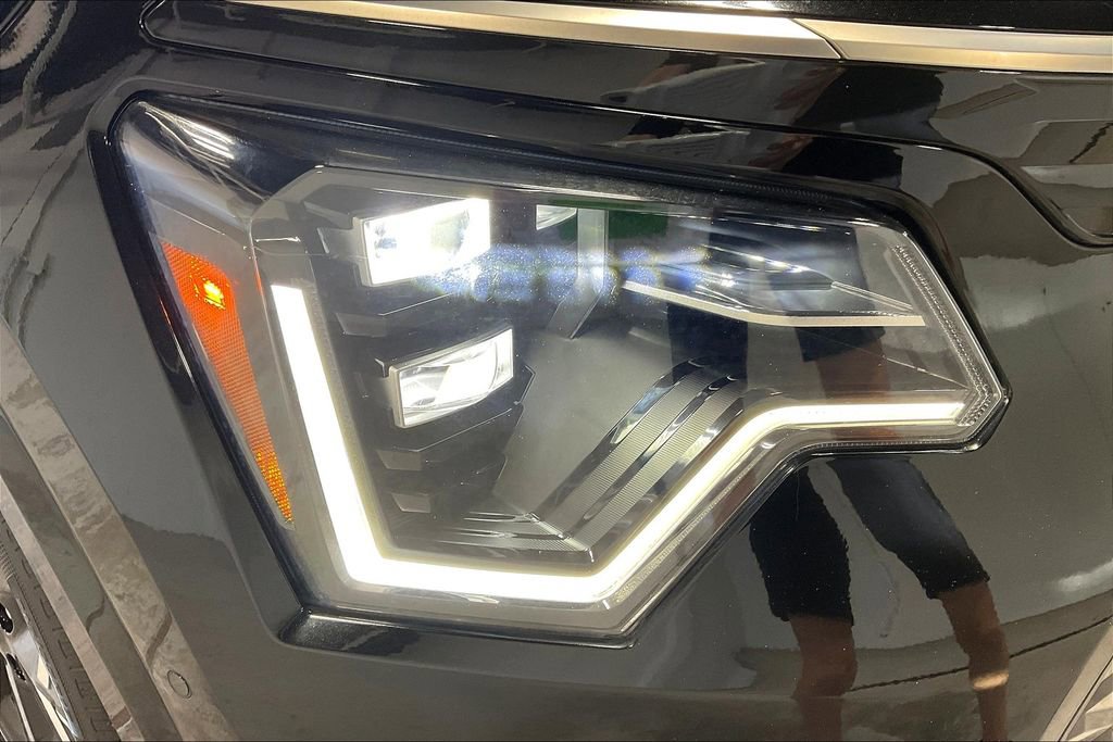 Used 2023 Kia Niro Wave image 37