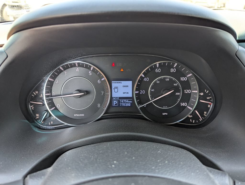 Used 2017 Nissan Armada Platinum AWD/4WD image 22