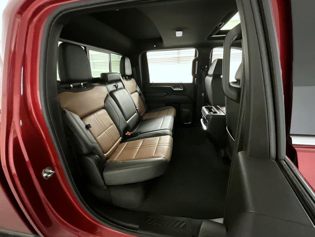 Certified 2025 Chevrolet Silverado 3500 High Country w/ High Country Premium Package image 18