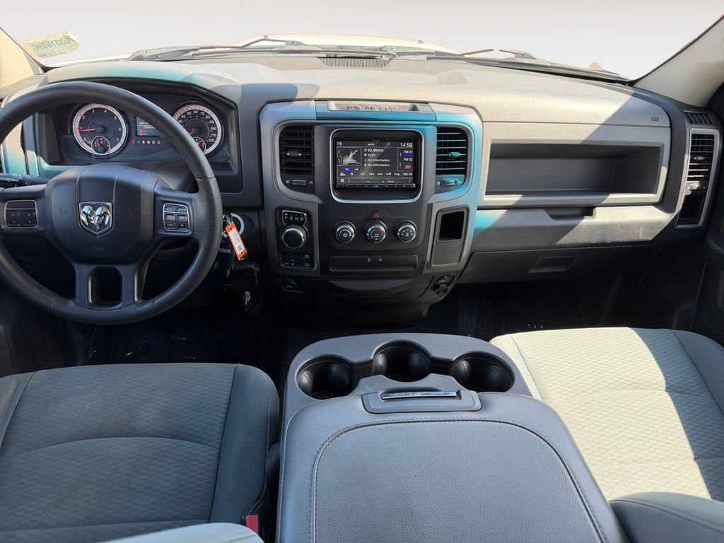 Used 2018 RAM 1500 Express AWD/4WD image 10