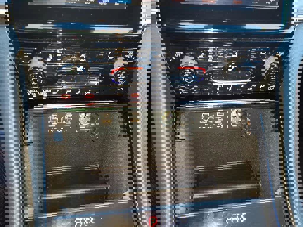 Used 2021 Jeep Grand Cherokee L Limited image 19