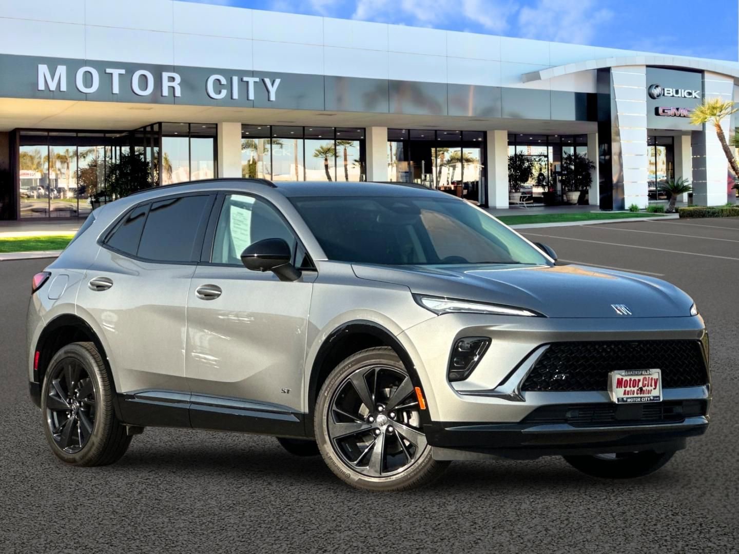 New 2025 Buick Envision Sport Touring image 2